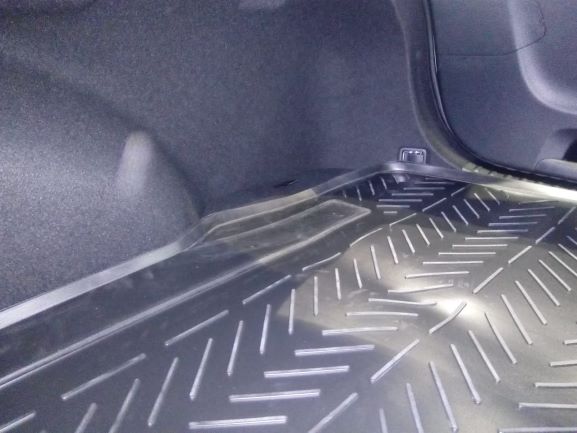 Резиновый коврик в багажник Kia Cee'd 3 SW(Киа Сид 3 универсал) с бортиком 